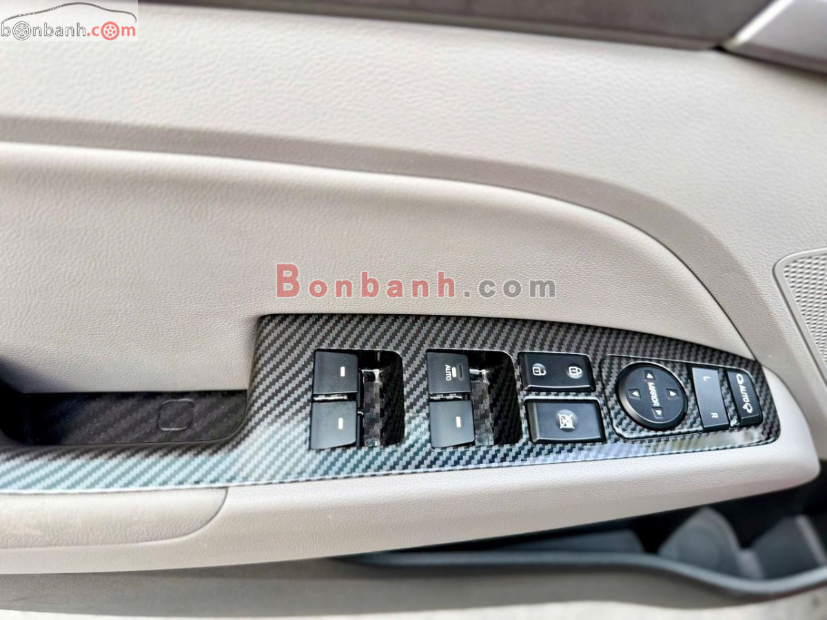 Bán ô tô Hyundai Elantra 1.6 - 2016 - xe cũ
