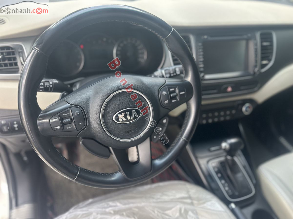 Bán ô tô Kia Rondo GAT - 2018 - xe cũ