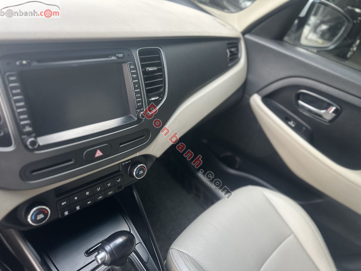 Bán ô tô Kia Rondo GAT - 2018 - xe cũ