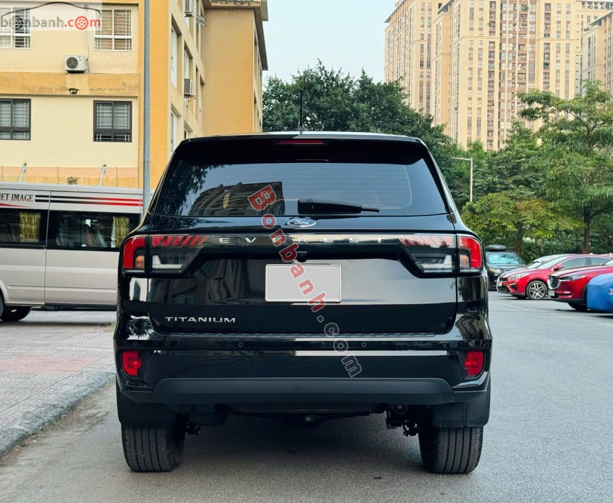 Bán ô tô Ford Everest Titanium 2.0L 4x2 AT - 2023 - xe cũ
