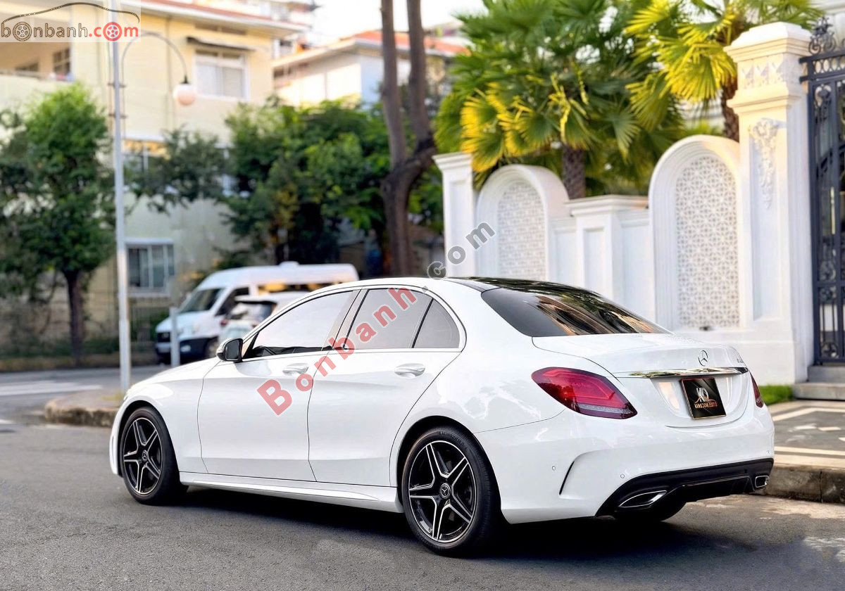 Bán ô tô Mercedes Benz C class C300 AMG - 2020 - xe cũ