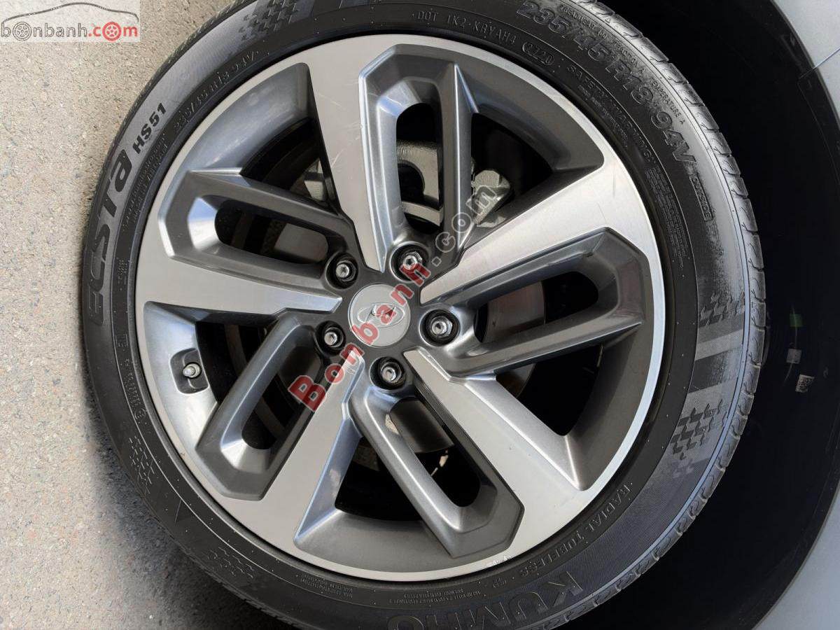 Bán ô tô Hyundai Kona 1.6 Turbo - 2020 - xe cũ
