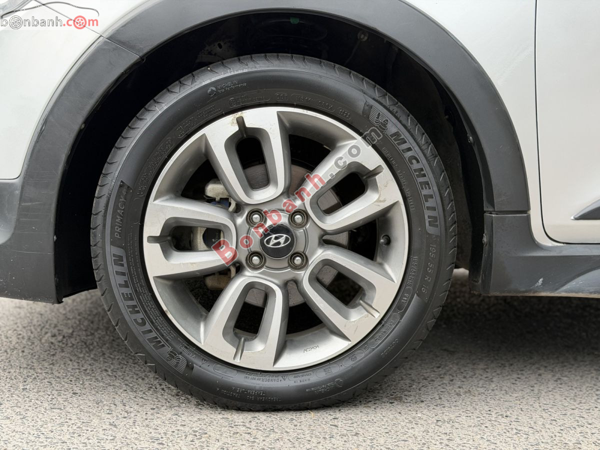 Bán ô tô Hyundai i20 Active 1.4 AT - 2015 - xe cũ
