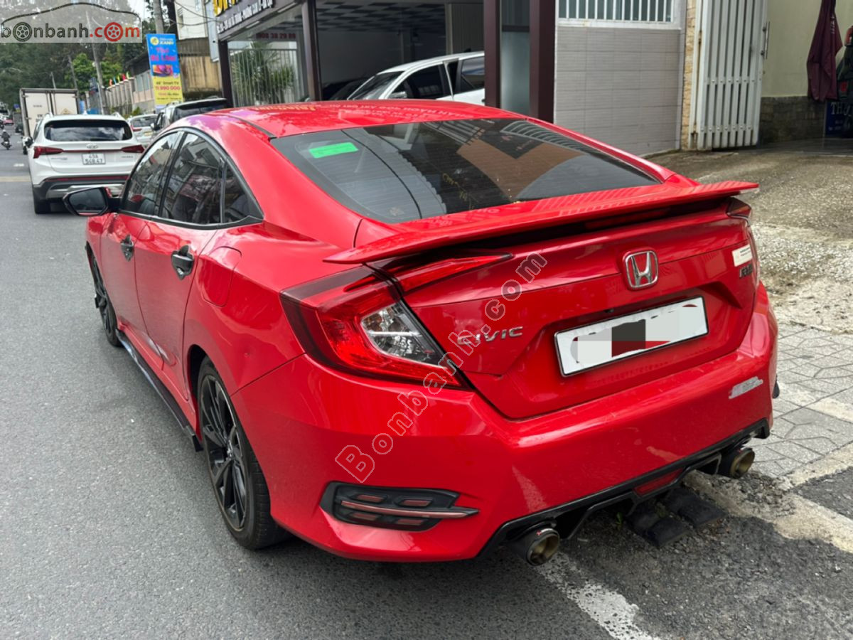 Bán ô tô Honda Civic RS 1.5 AT - 2019 - xe cũ