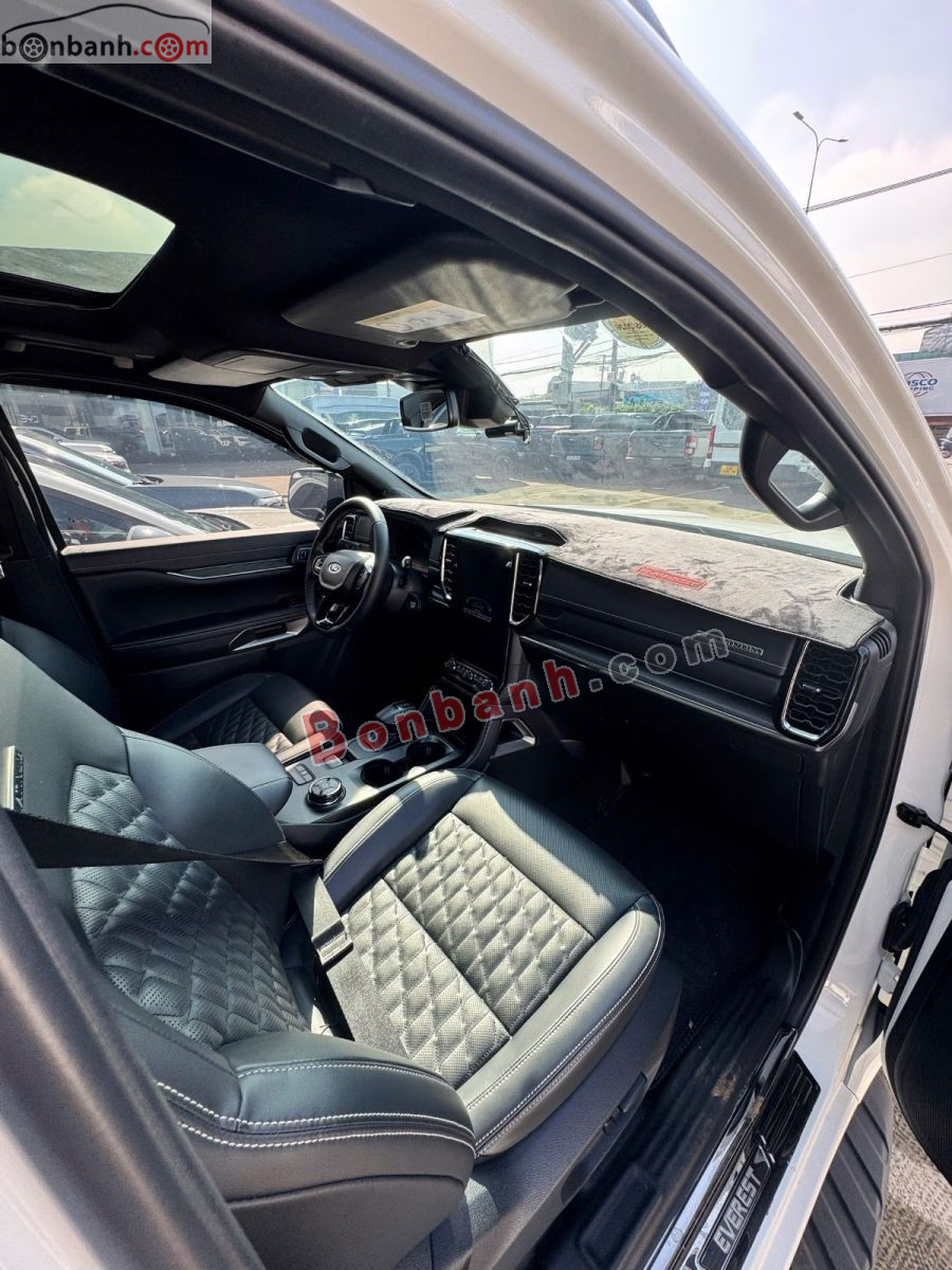 Bán ô tô Ford Everest Platinum 2.0L 4x4 AT - 2025 - xe cũ