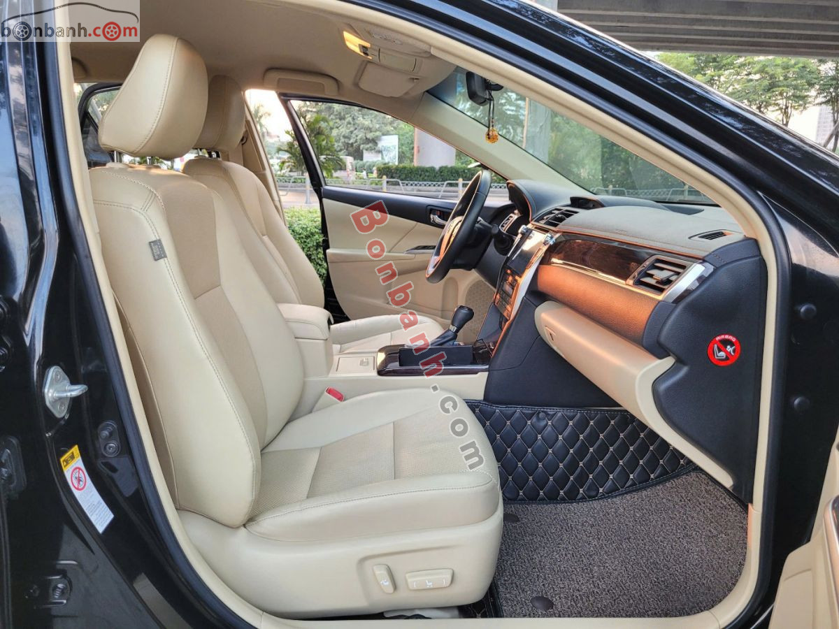 Bán ô tô Toyota Camry 2.0E - 2018 - xe cũ
