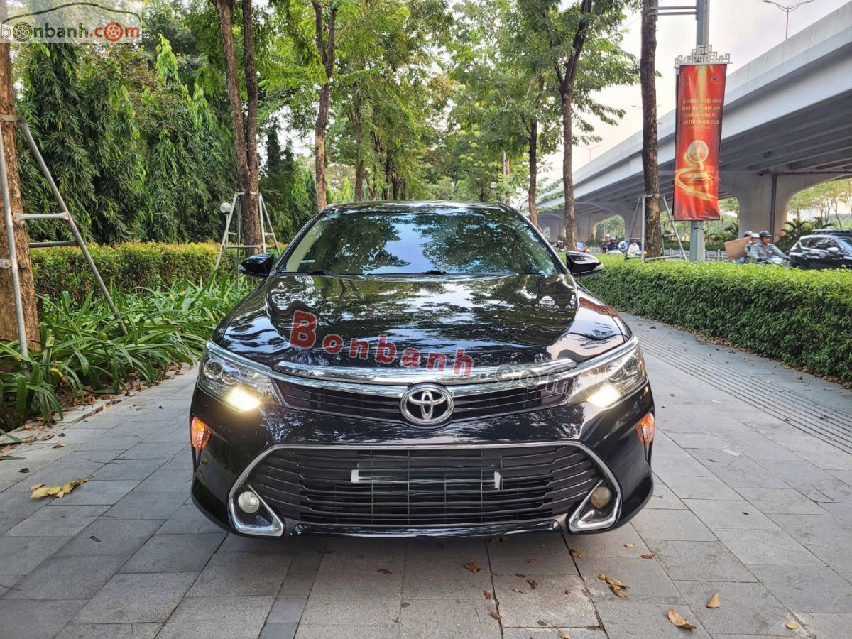 Bán ô tô Toyota Camry 2.0E - 2018 - xe cũ