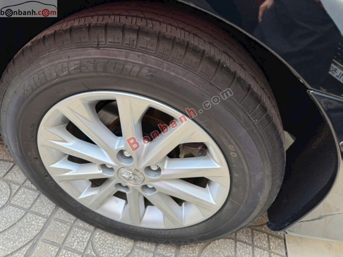 Bán ô tô Toyota Camry 2.0E - 2016 - xe cũ