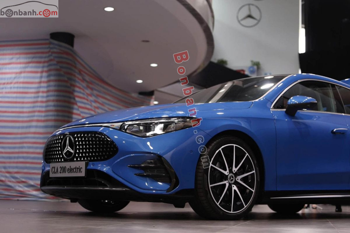 Bán ô tô Mercedes Benz CLA class 200 EV - 2026 - xe mới