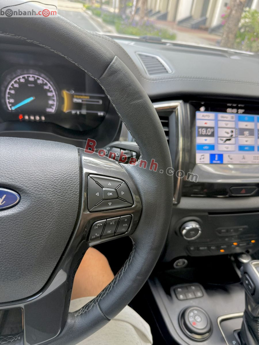 Bán ô tô Ford Everest Titanium 2.0L 4x4 AT - 2019 - xe cũ