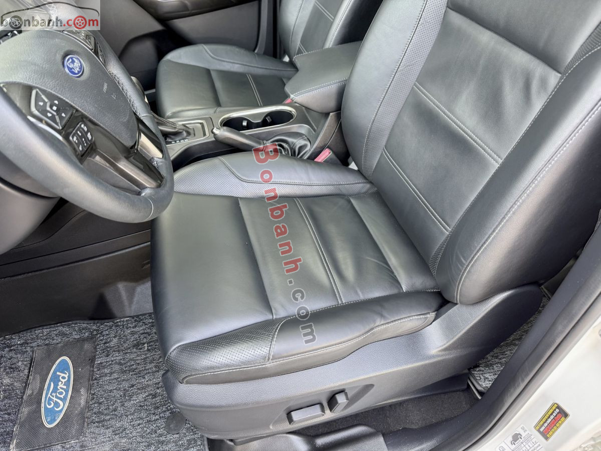 Bán ô tô Ford Everest Titanium 2.0L 4x4 AT - 2019 - xe cũ