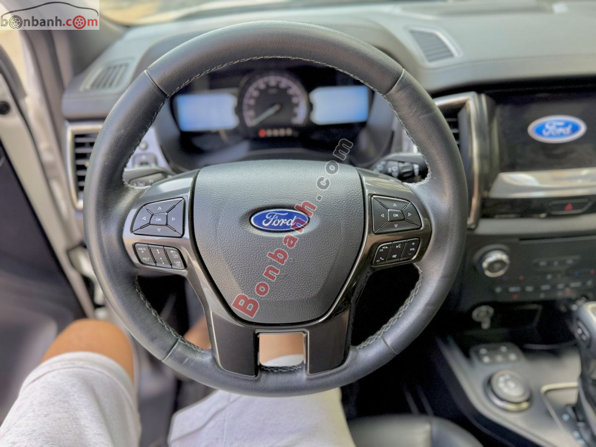 Bán ô tô Ford Everest Titanium 2.0L 4x4 AT - 2019 - xe cũ