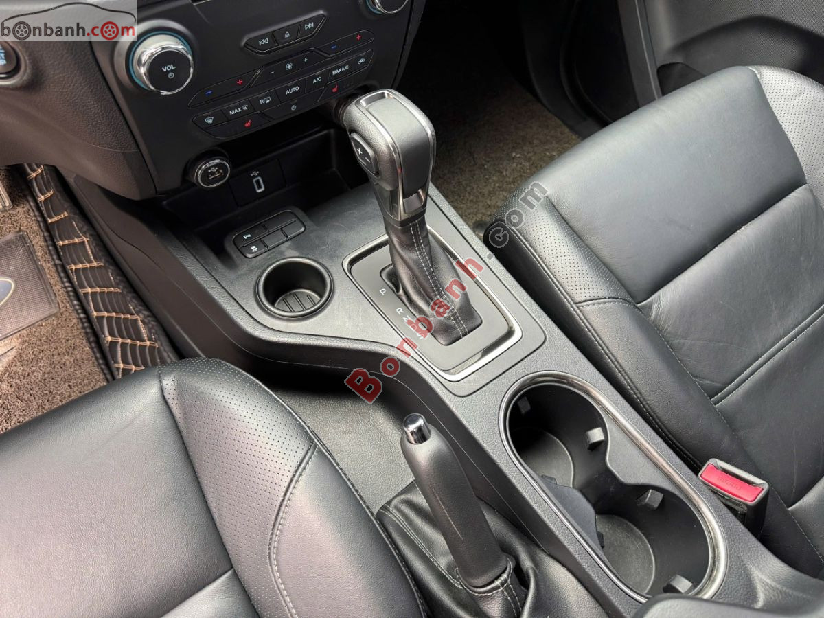 Bán ô tô Ford Everest Titanium 2.0L 4x2 AT - 2019 - xe cũ