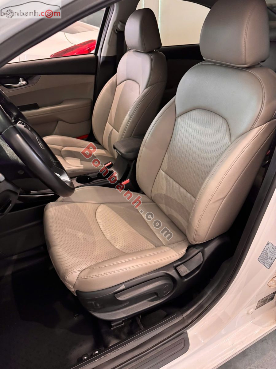 Bán ô tô Kia Cerato 1.6 AT Deluxe - 2021 - xe cũ