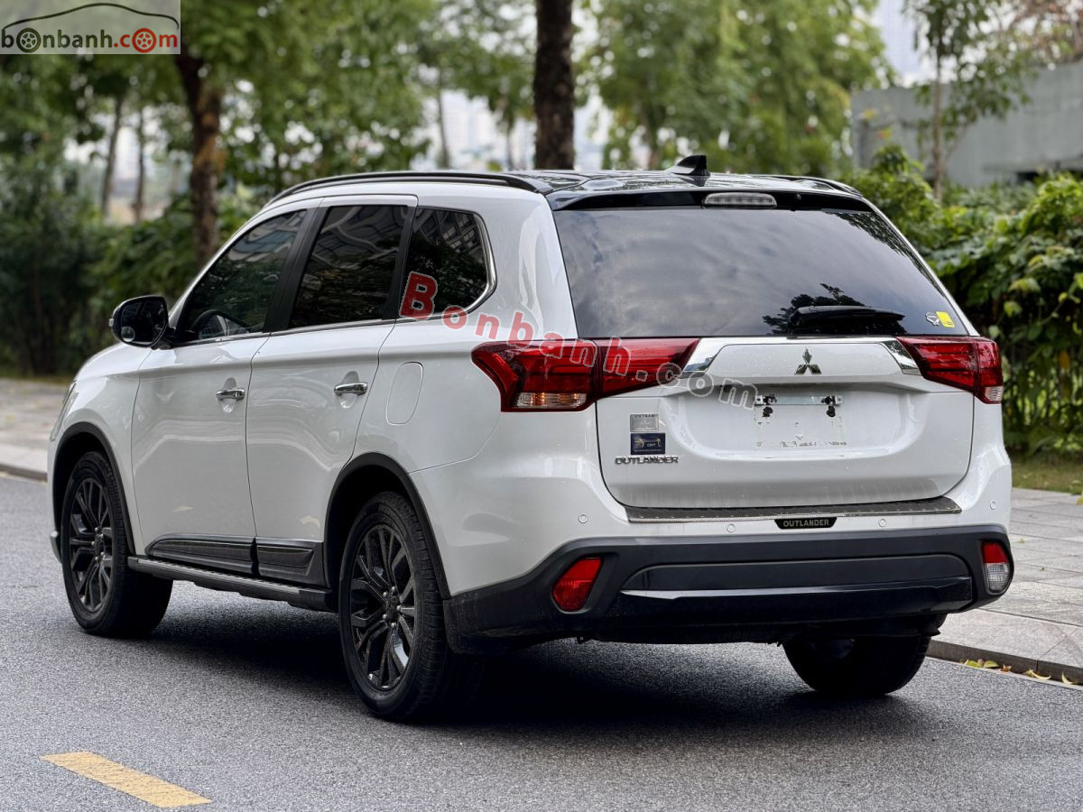 Bán ô tô Mitsubishi Outlander 2.0 CVT Premium - 2019 - xe cũ