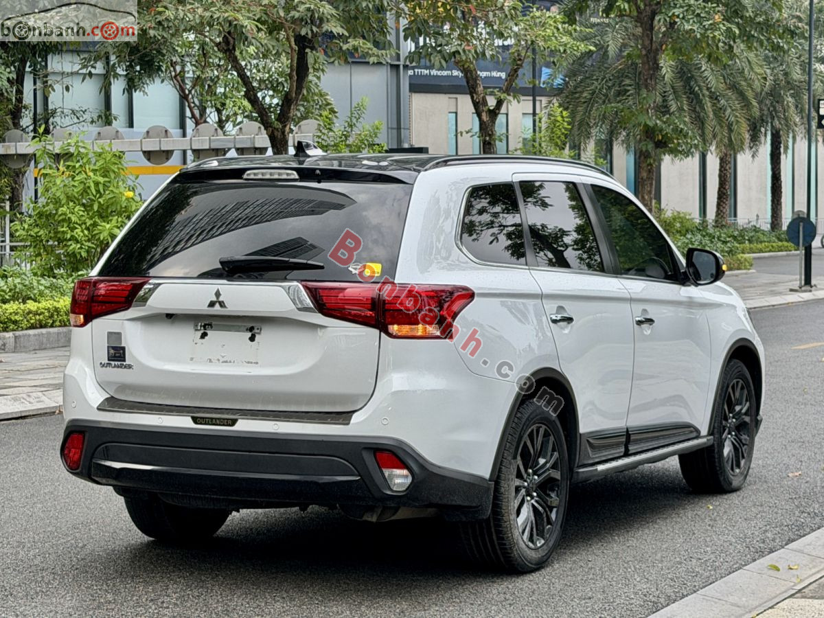Bán ô tô Mitsubishi Outlander 2.0 CVT Premium - 2019 - xe cũ