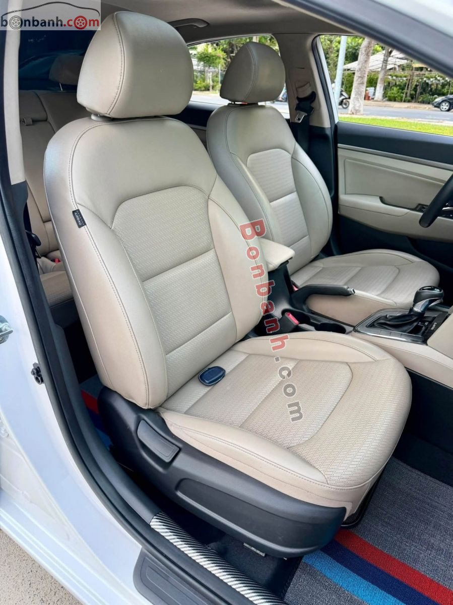 Bán ô tô Hyundai Elantra 1.6 AT - 2021 - xe cũ