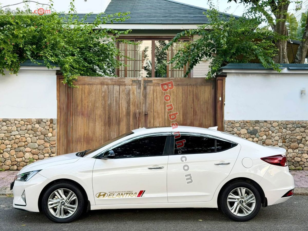 Bán ô tô Hyundai Elantra 1.6 AT - 2021 - xe cũ