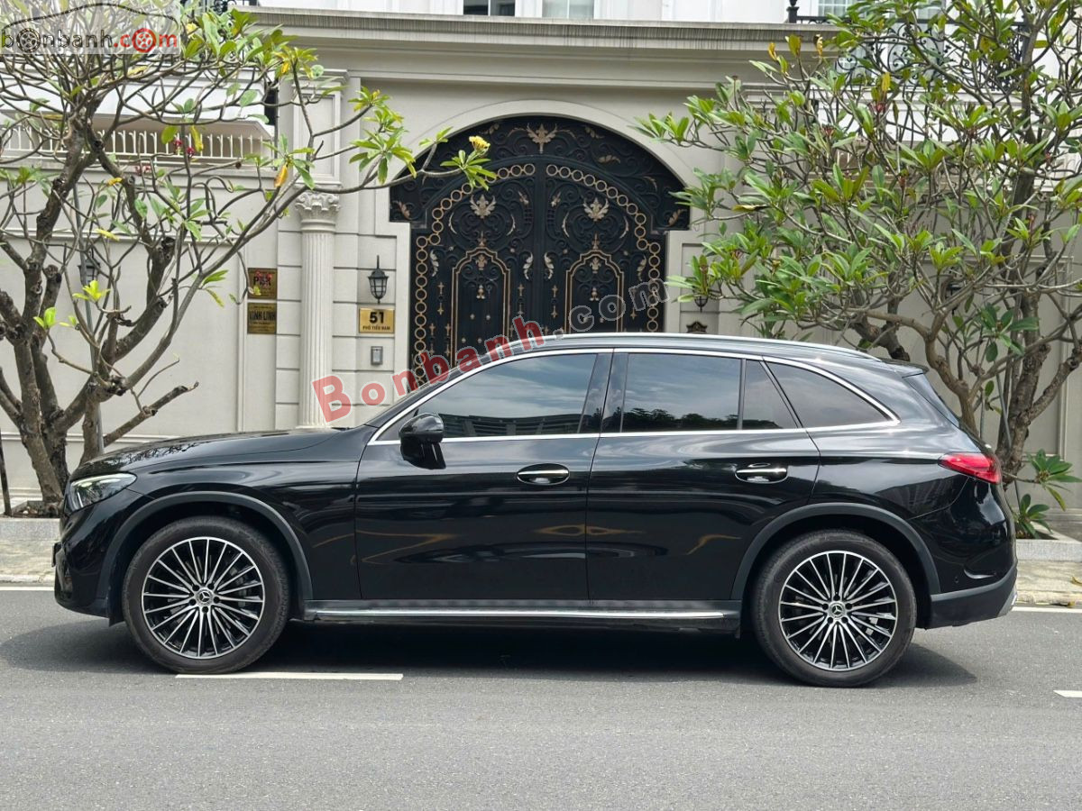 Bán ô tô Mercedes Benz GLC 300 4Matic - 2023 - xe cũ