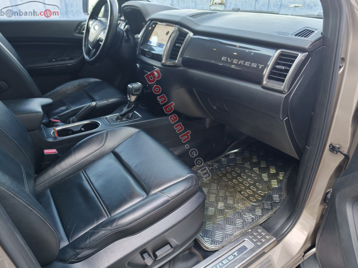 Bán ô tô Ford Everest Titanium 2.0L 4x2 AT - 2020 - xe cũ