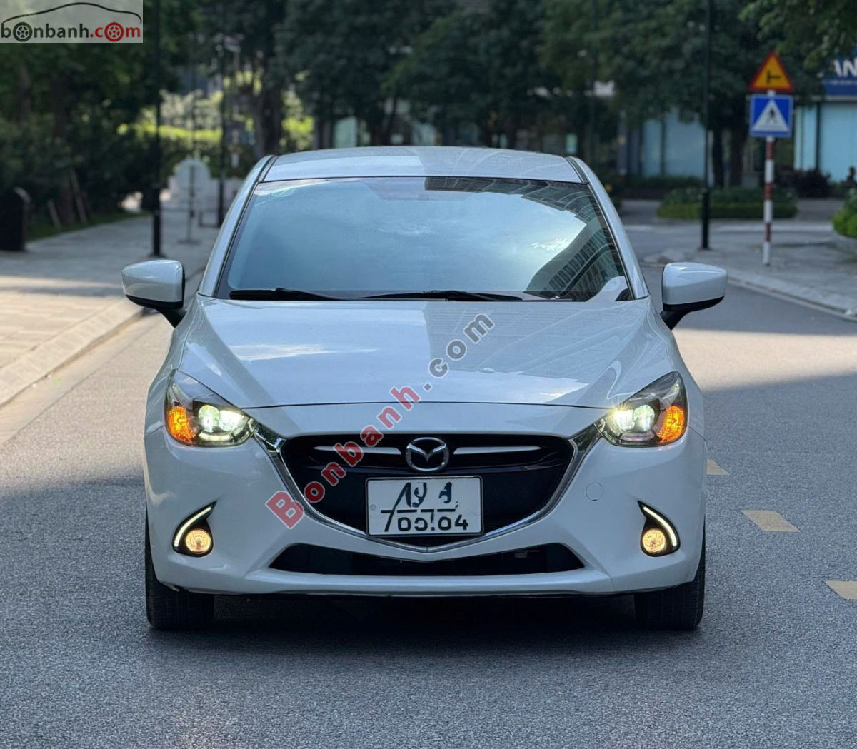 Bán ô tô Mazda 2 Luxury - 2018 - xe cũ