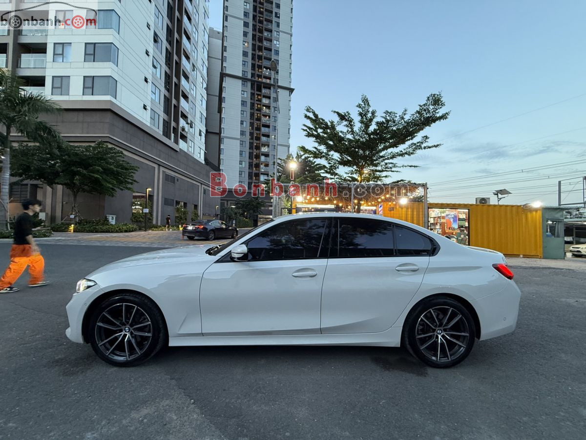 Bán ô tô BMW 3 Series 320i Sport Line - 2025 - xe cũ