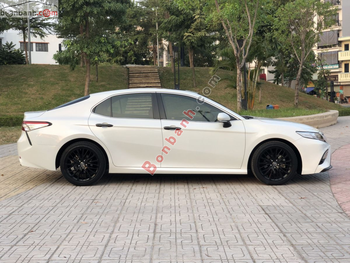 Bán ô tô Toyota Camry 2.5Q - 2019 - xe cũ