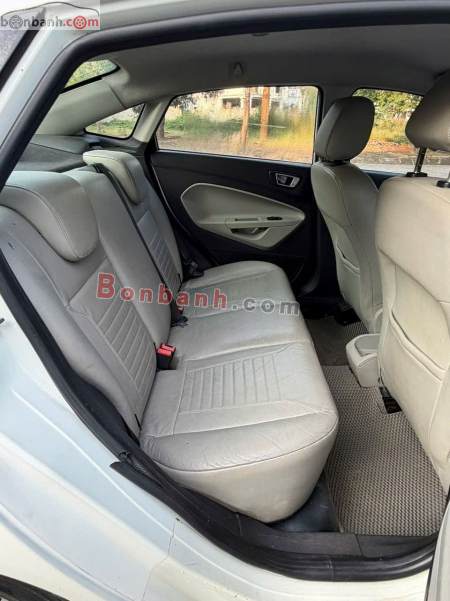 Bán ô tô Ford Fiesta Titanium 1.5 AT - 2015 - xe cũ