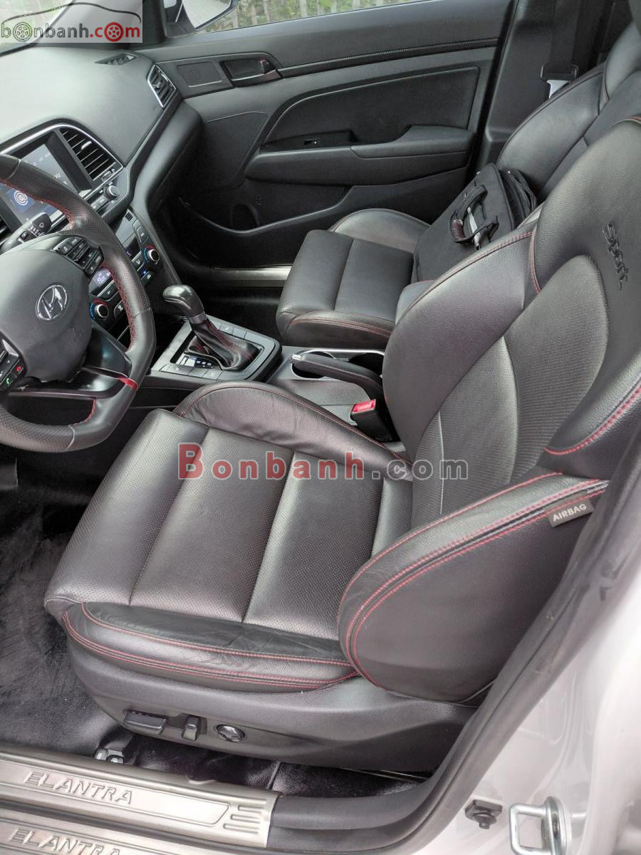 Bán ô tô Hyundai Elantra Sport 1.6 AT - 2018 - xe cũ