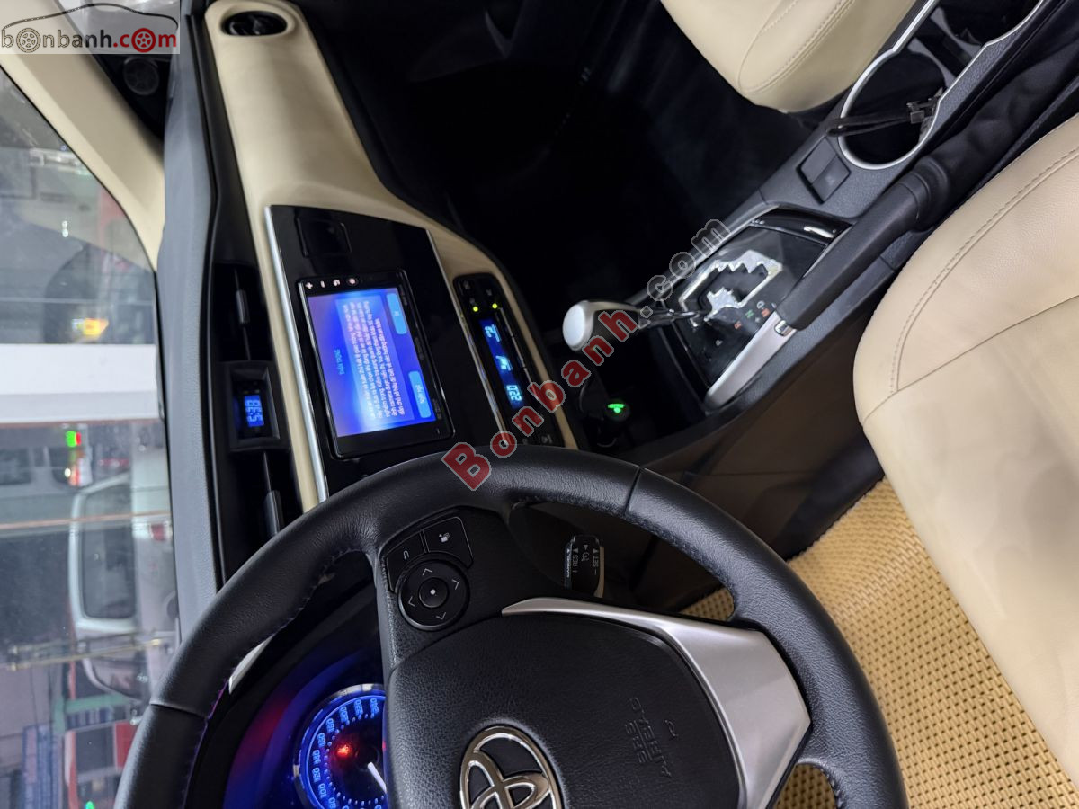 Bán ô tô Toyota Corolla altis 1.8G AT - 2019 - xe cũ