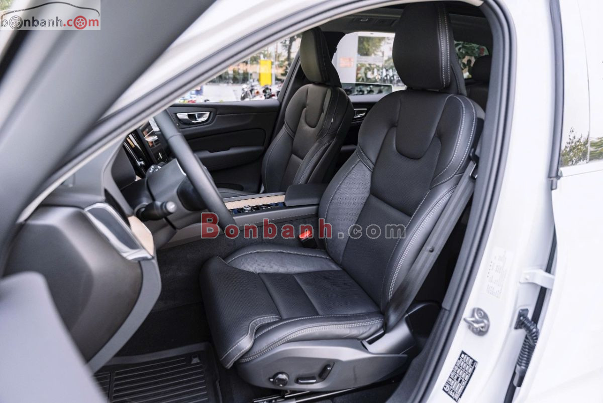 Bán ô tô Volvo XC60 Ultra B6 AWD - 2025 - xe cũ