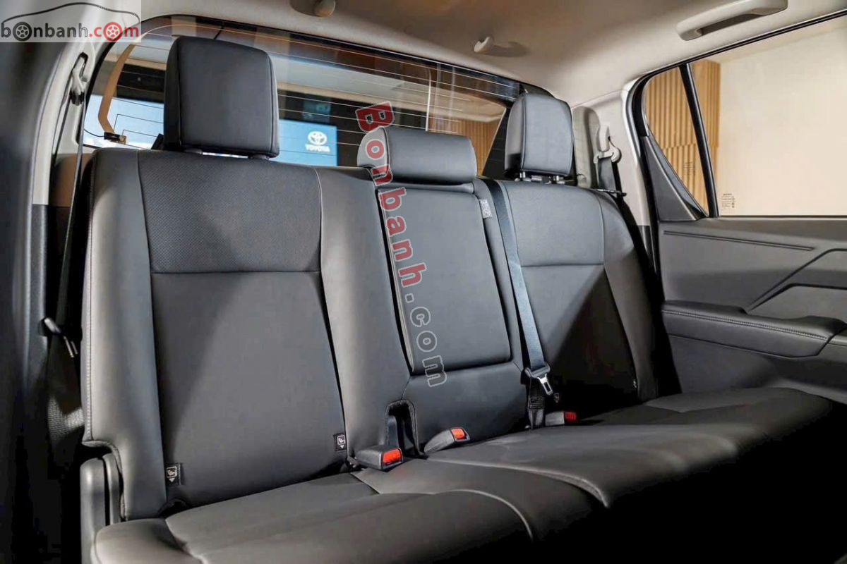 Bán ô tô Toyota Hilux Pro 2.8L 4x2 AT - 2026 - xe mới