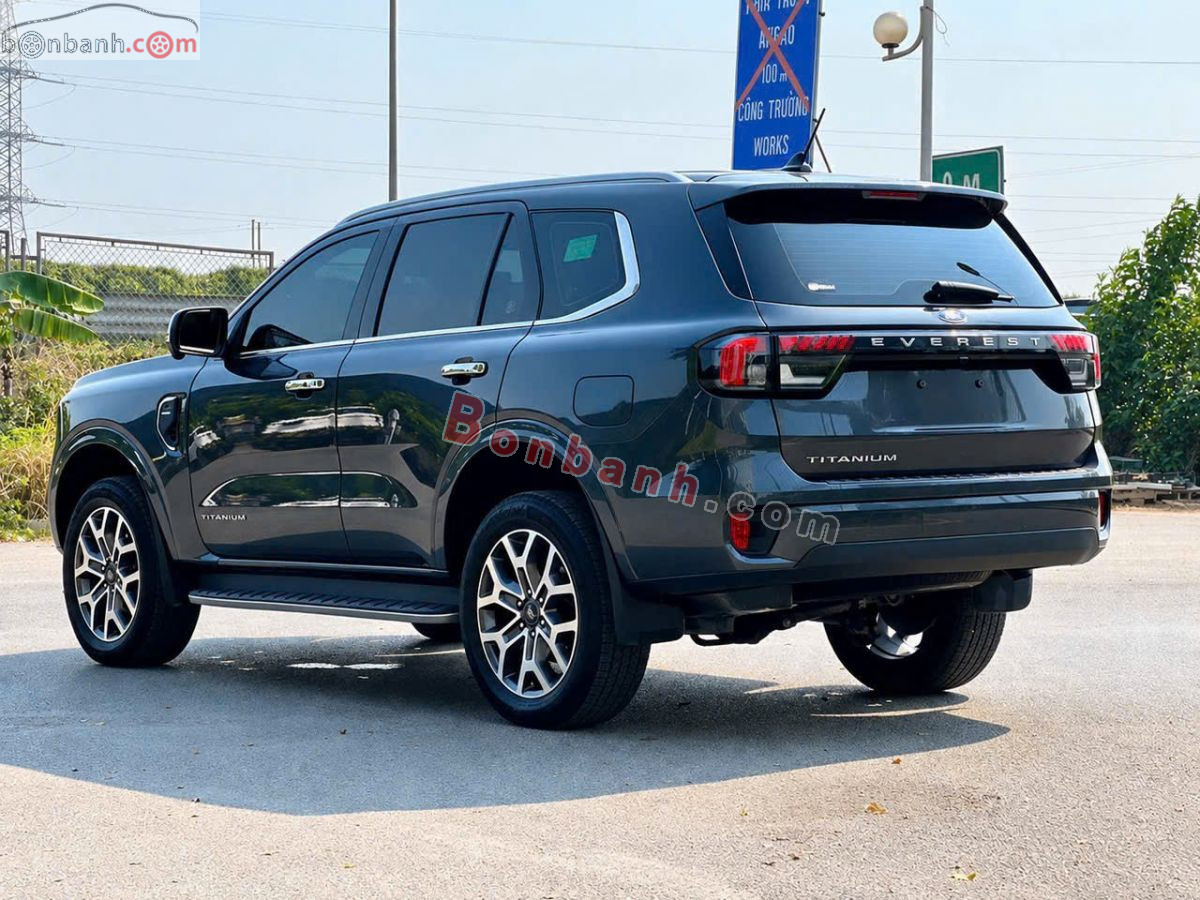 Bán ô tô Ford Everest Titanium 2.0L 4x2 AT - 2023 - xe cũ