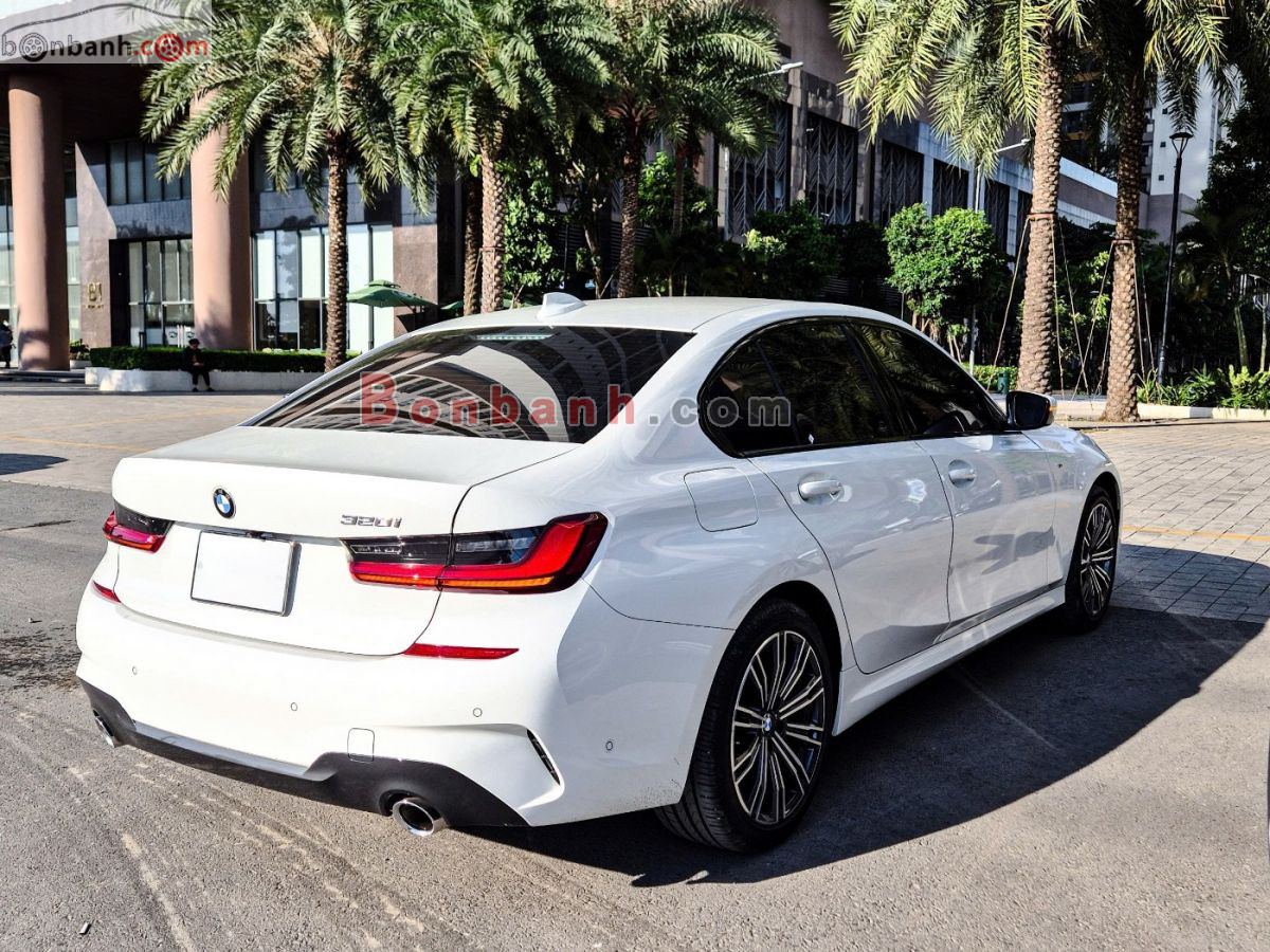 Bán ô tô BMW 3 Series 320i M Sport - 2022 - xe cũ