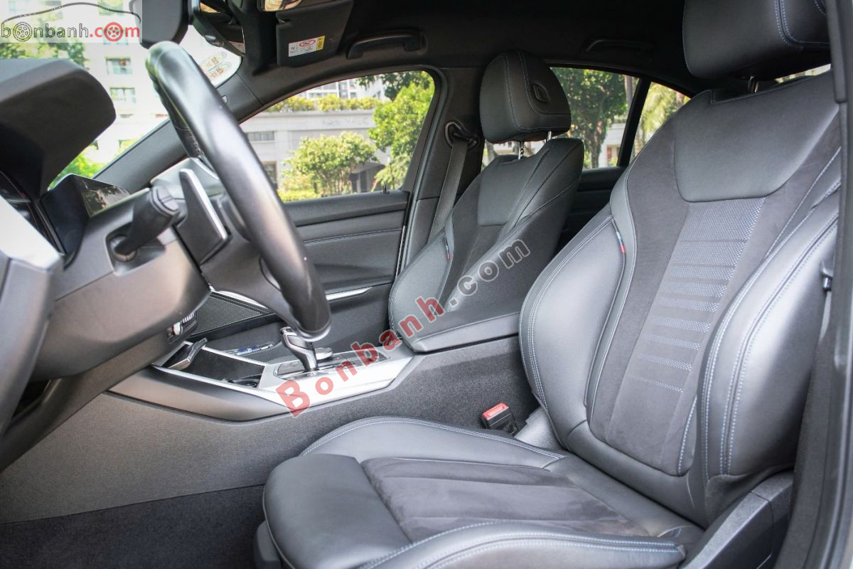 Bán ô tô BMW 3 Series 320i M Sport - 2022 - xe cũ