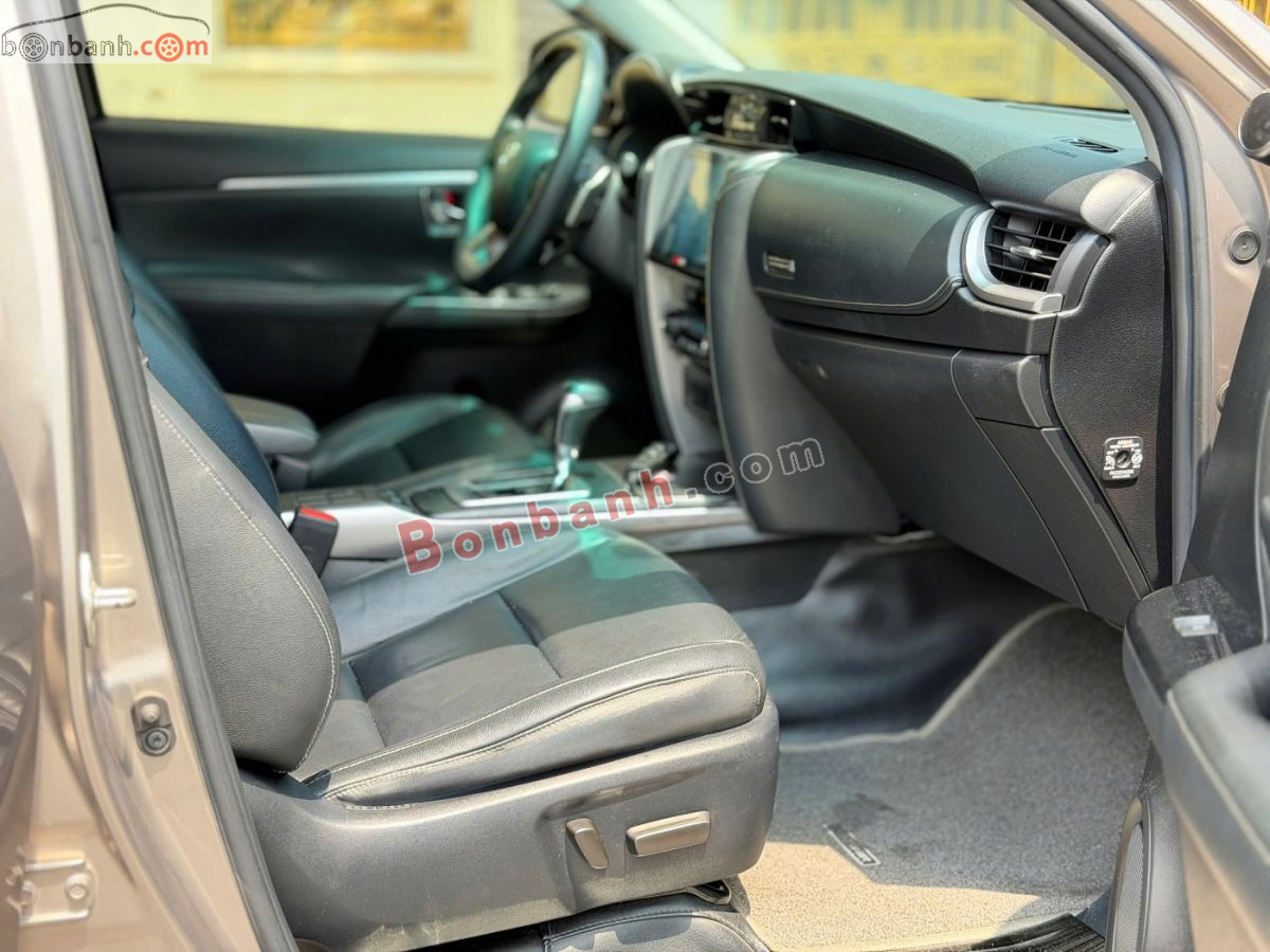 Bán ô tô Toyota Fortuner 2.4G 4x2 AT - 2021 - xe cũ