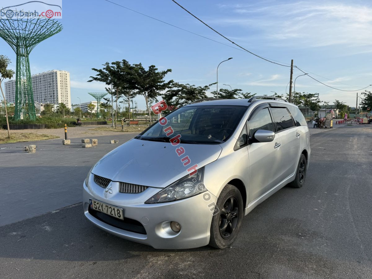 Bán ô tô Mitsubishi Grandis 2.4 AT - 2005 - xe cũ