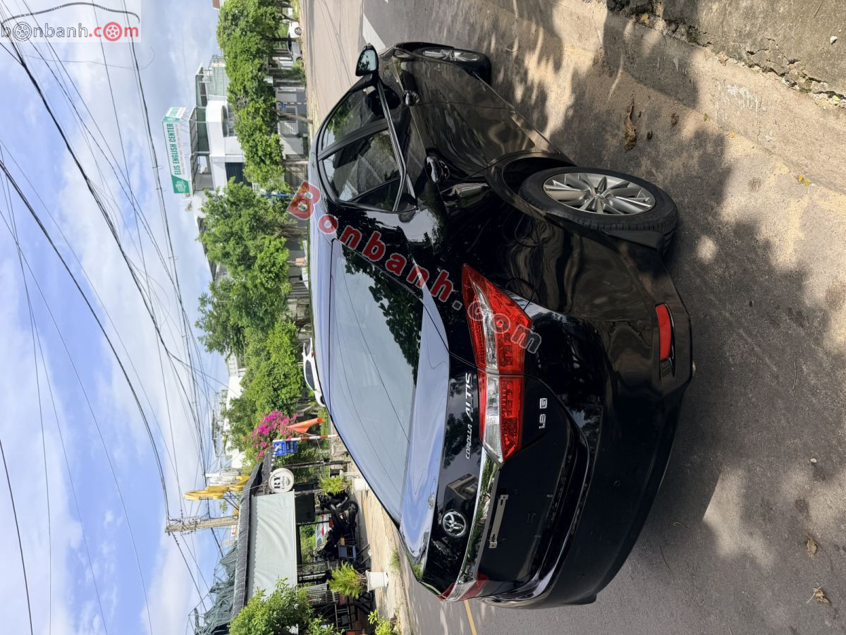 Bán ô tô Toyota Corolla altis 1.8G AT - 2017 - xe cũ