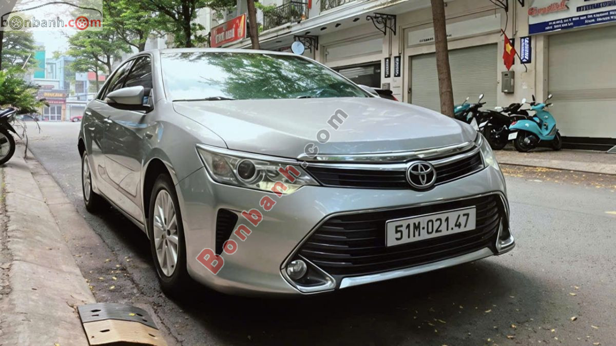 Bán ô tô Toyota Camry 2.0E - 2016 - xe cũ