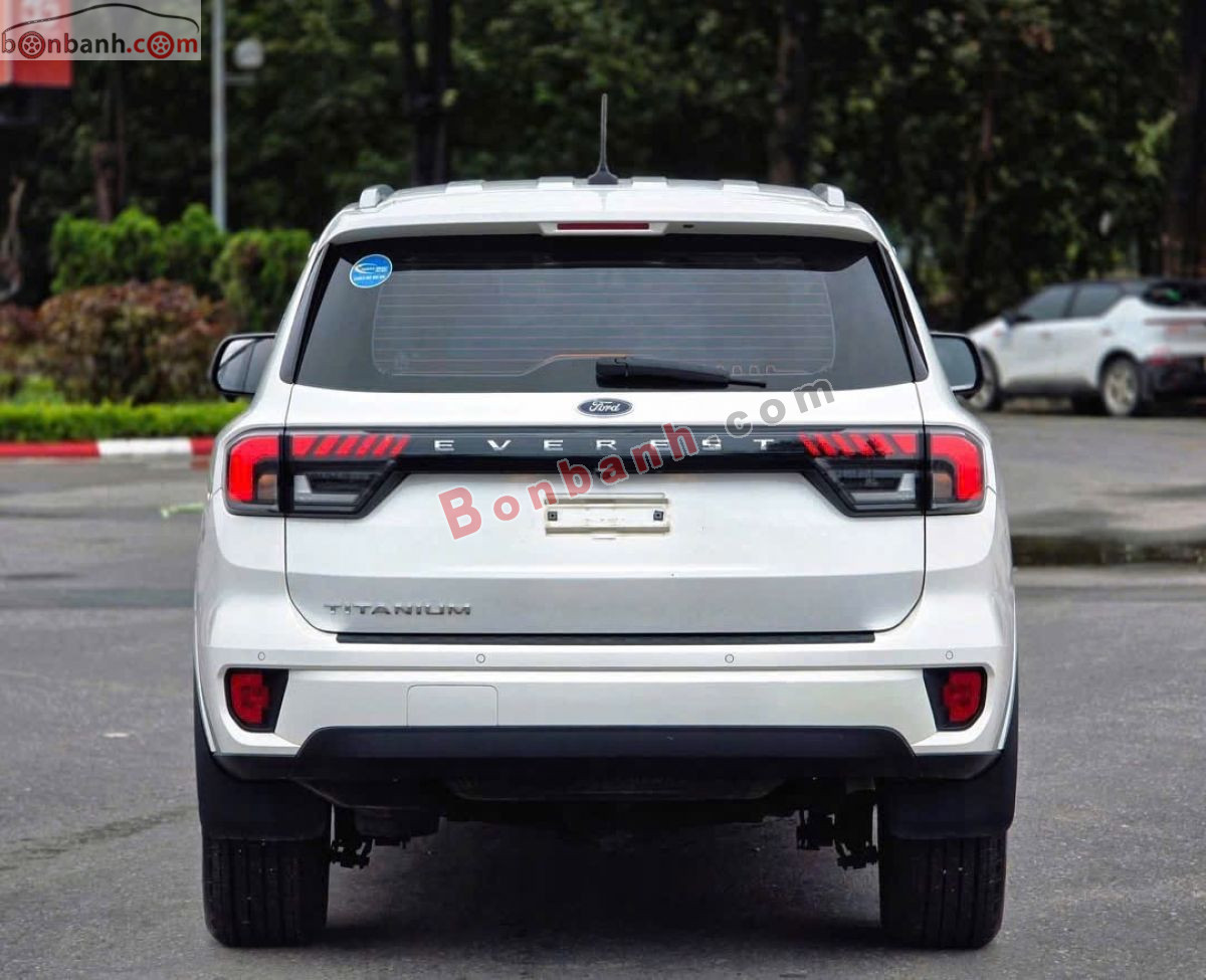 Bán ô tô Ford Everest Titanium 2.0L 4x2 AT - 2025 - xe cũ