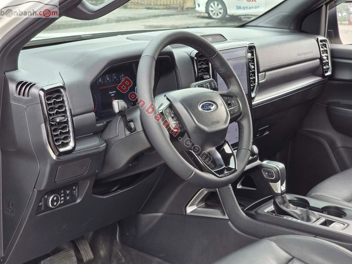 Bán ô tô Ford Everest Titanium 2.0L 4x2 AT - 2025 - xe cũ