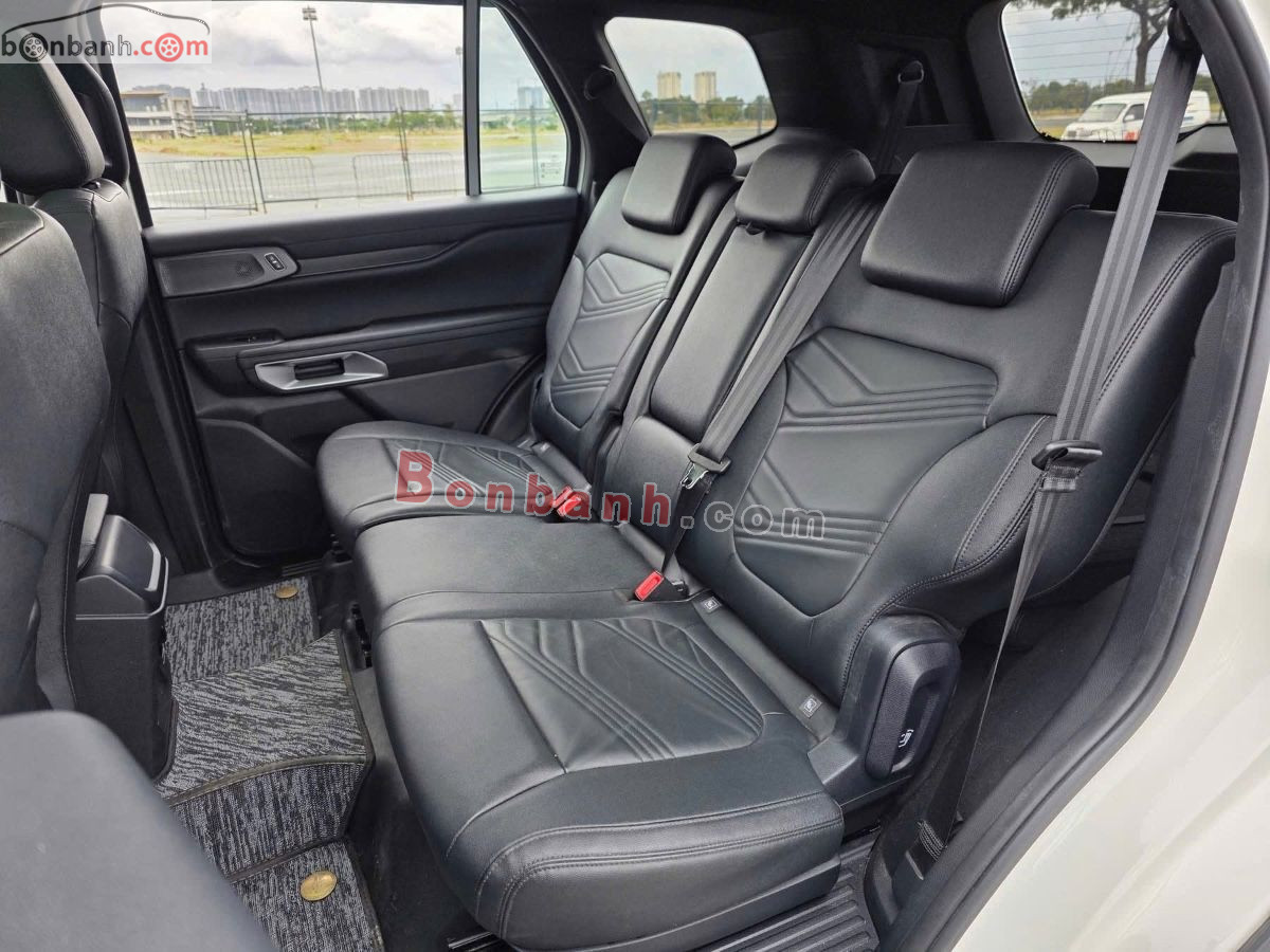 Bán ô tô Ford Everest Titanium 2.0L 4x2 AT - 2025 - xe cũ