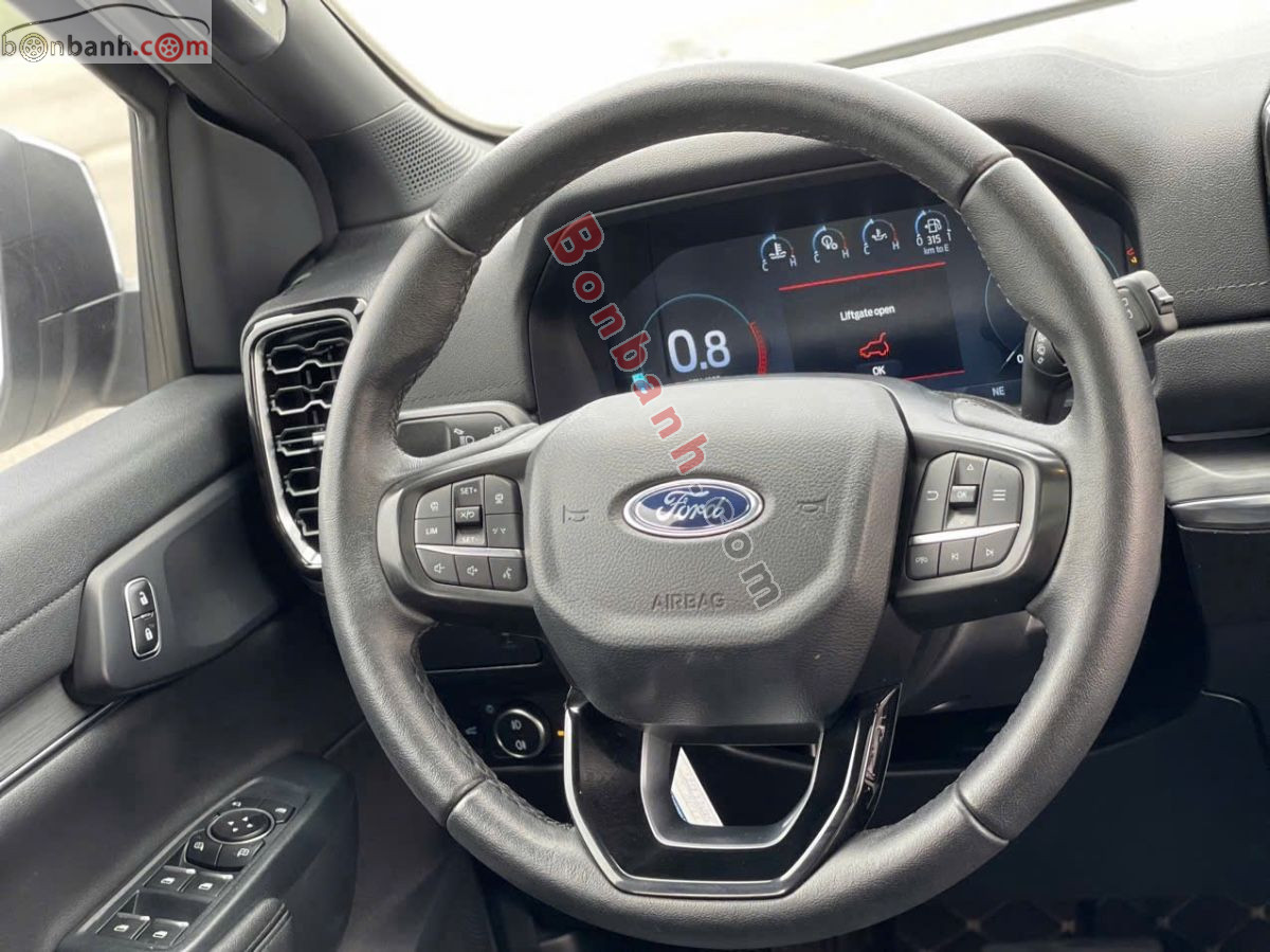 Bán ô tô Ford Everest Titanium Plus 2.0L 4x4 AT - 2024 - xe cũ