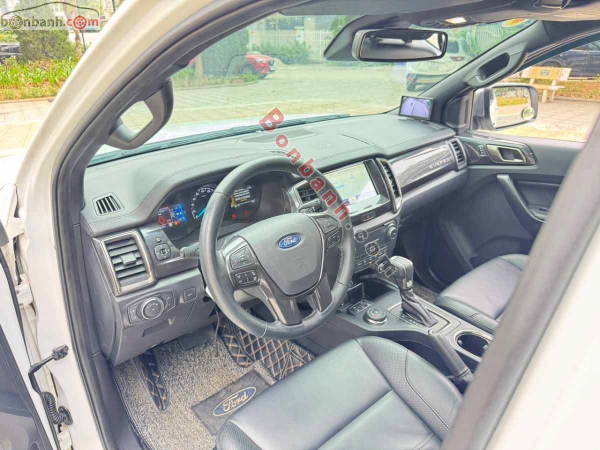 Bán ô tô Ford Everest Titanium 3.2L 4x4 AT - 2018 - xe cũ