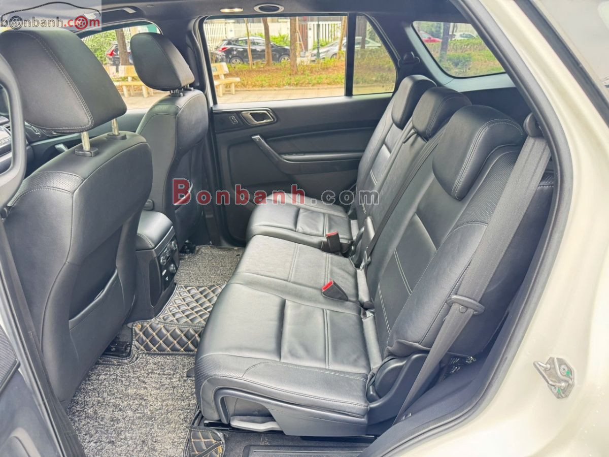 Bán ô tô Ford Everest Titanium 3.2L 4x4 AT - 2018 - xe cũ