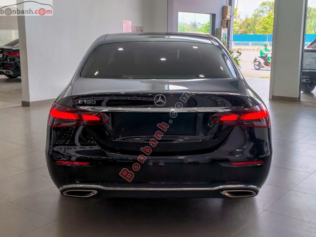 Bán ô tô Mercedes Benz E class E180 - 2022 - xe cũ