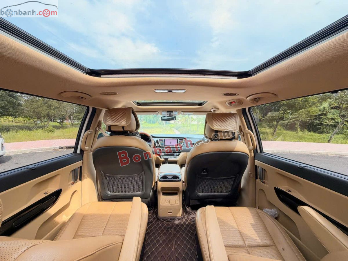 Bán ô tô Kia Sedona 2.2 DAT Luxury - 2021 - xe cũ