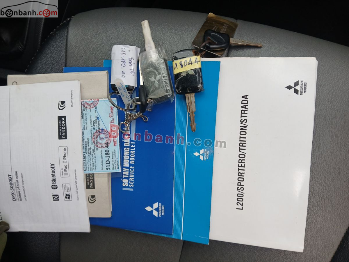 Bán ô tô Mitsubishi Triton 4x2 MT - 2017 - xe cũ