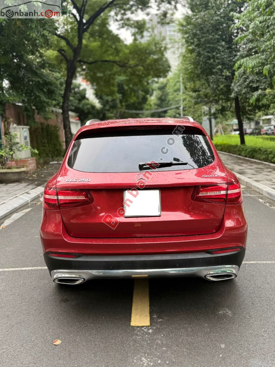 Bán ô tô Mercedes Benz GLC 250 4Matic - 2017 - xe cũ