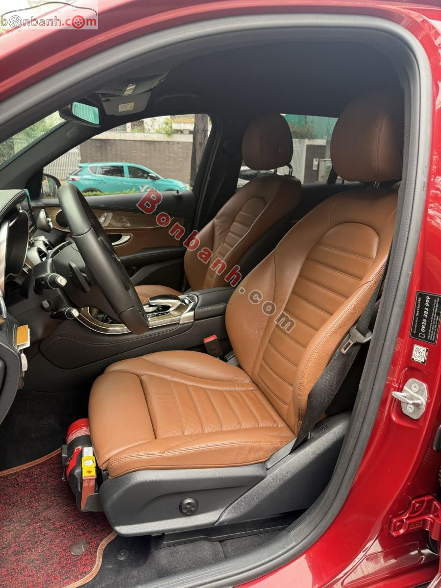 Bán ô tô Mercedes Benz GLC 250 4Matic - 2017 - xe cũ